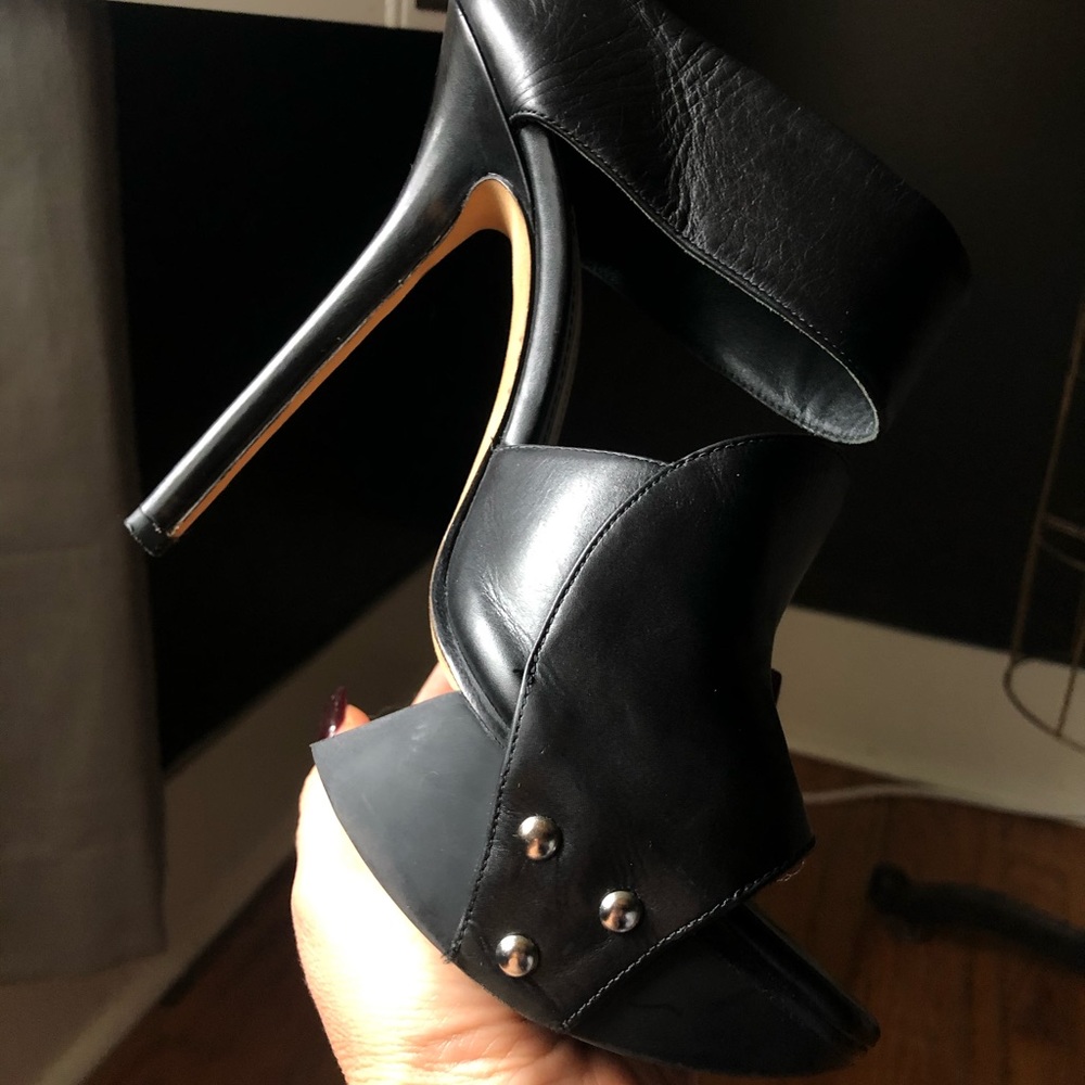 Skovgaard edgy stilettos. Absolutely couture!